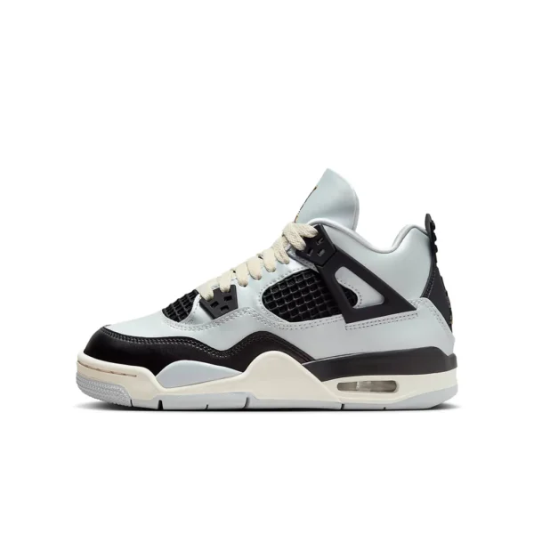Jordan 4 Retro Platinum Gold (GS) - immagine 3